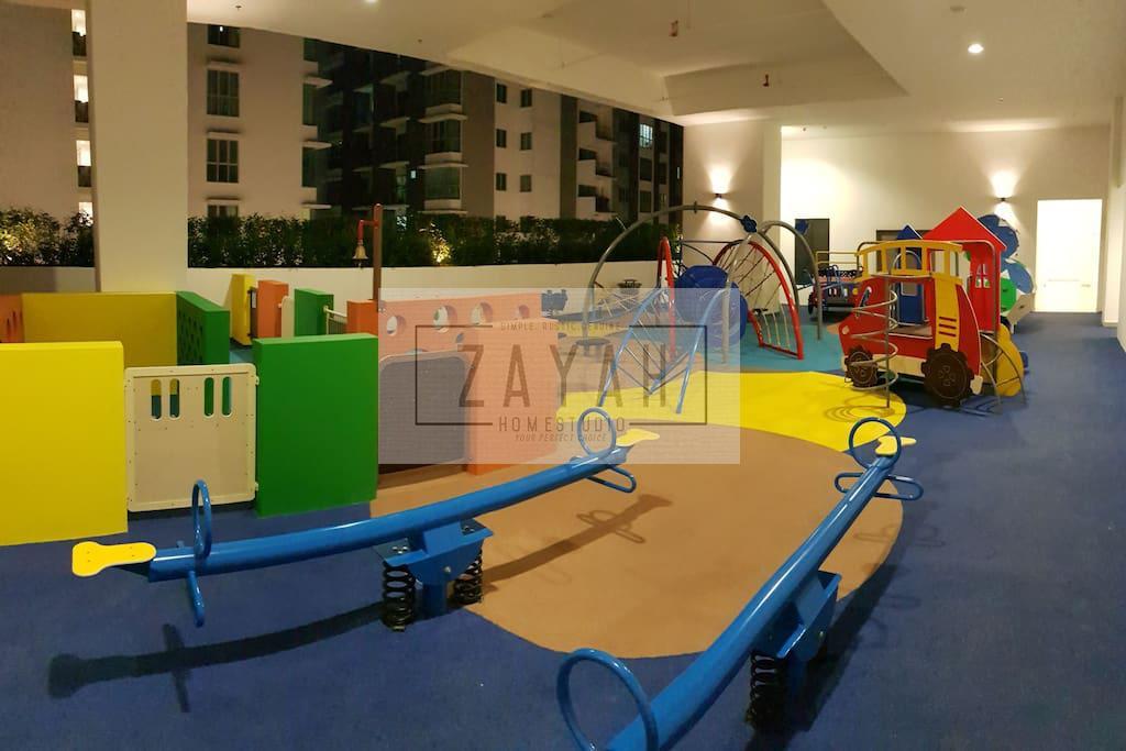 Zayah Homestudio Near Bukit Jalil / Mines Seri Kembangan Exterior foto